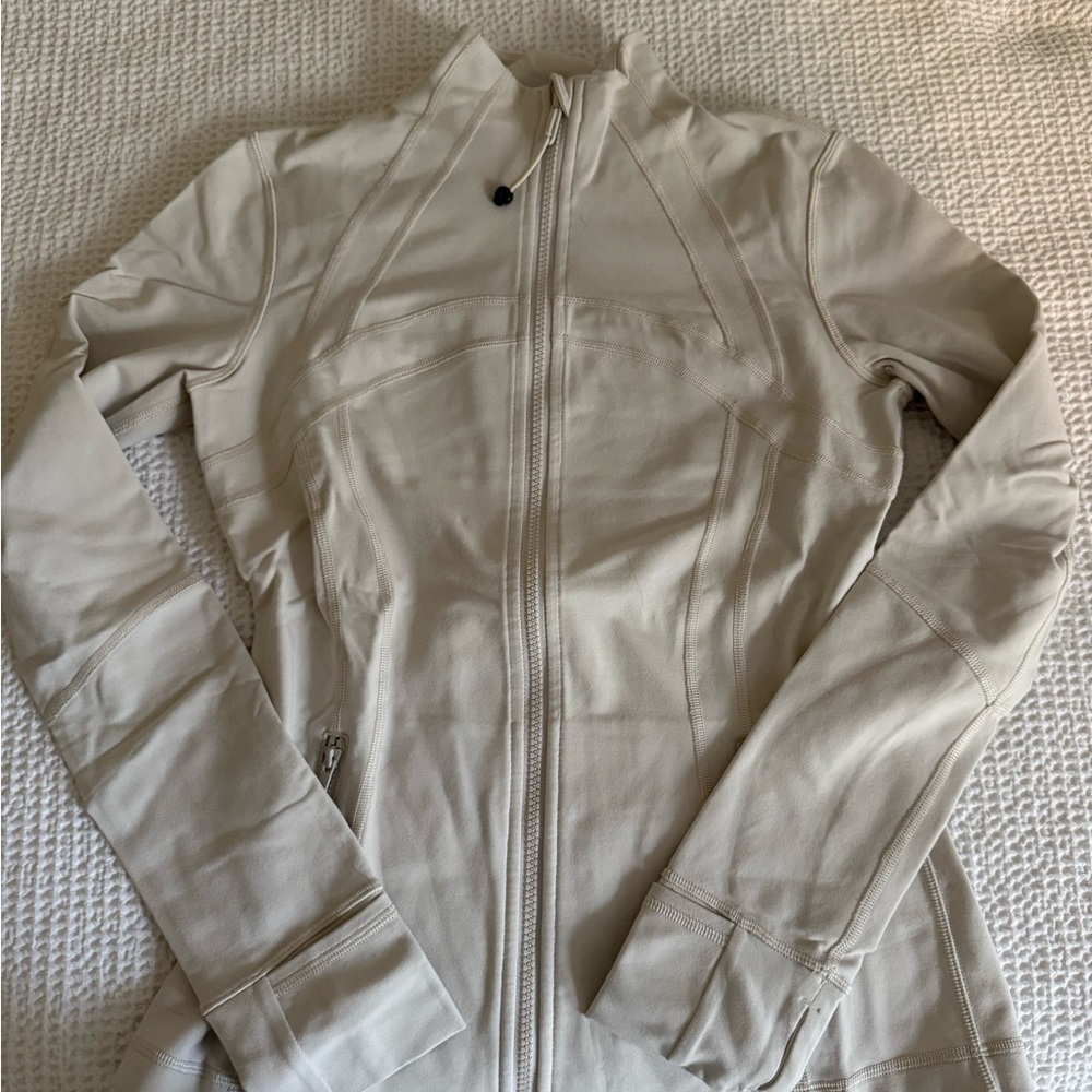 Lululemon Define - image 1